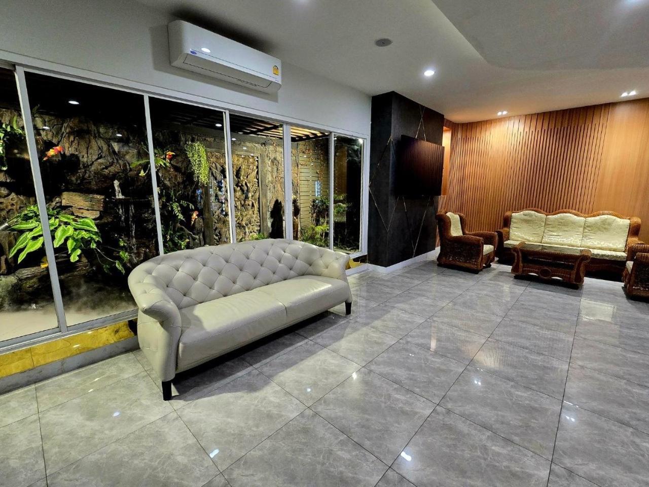 Lhc Hotel And Resort 芭達亞 外观 照片